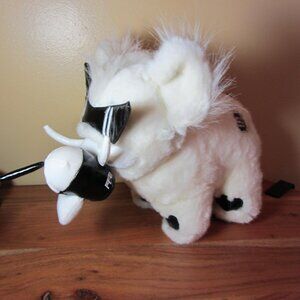 plush FFD future fantasy delight Meow Wolf Yung Freezie Mammoth 2021 (W5718)